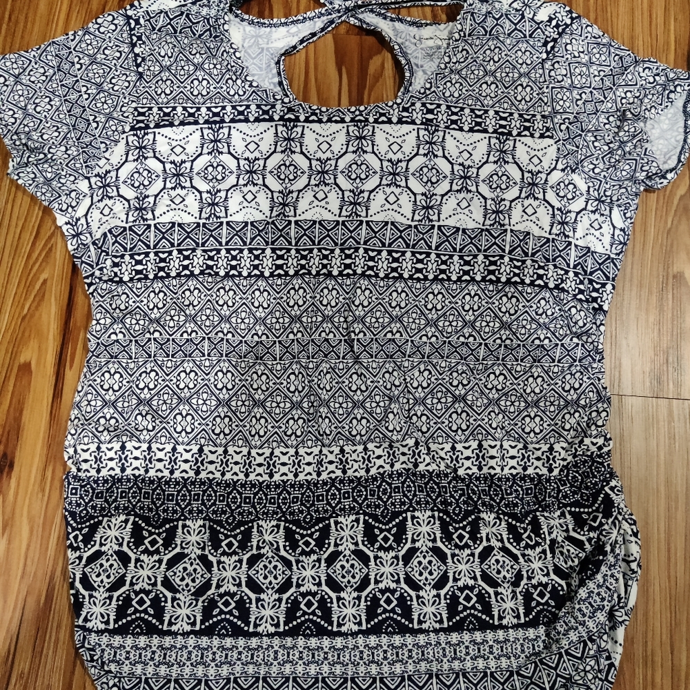 Jessica Simpson Maternity  maternity / pregnancy top Size 2X